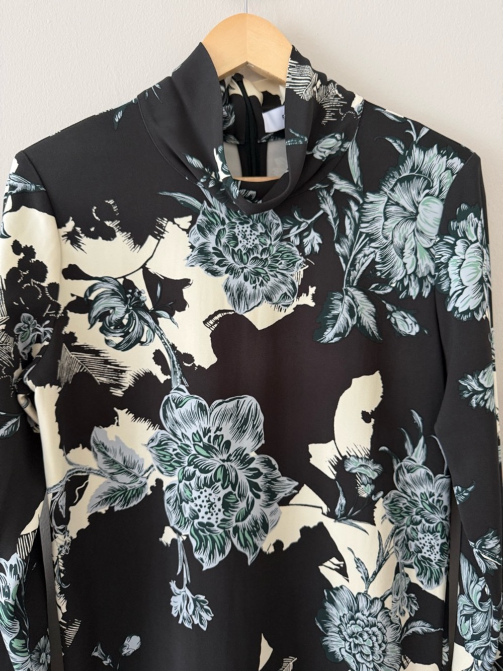 Reiss Black Floral High-Neck Midi Dress with Cream Accents - Picture 6 of 16
